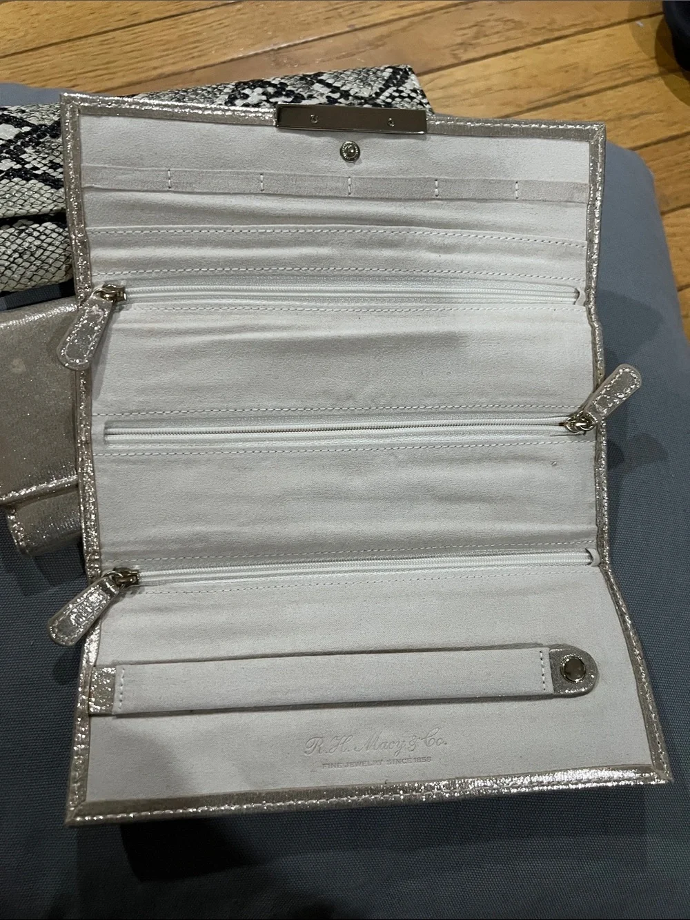 Classic woman’s wallet